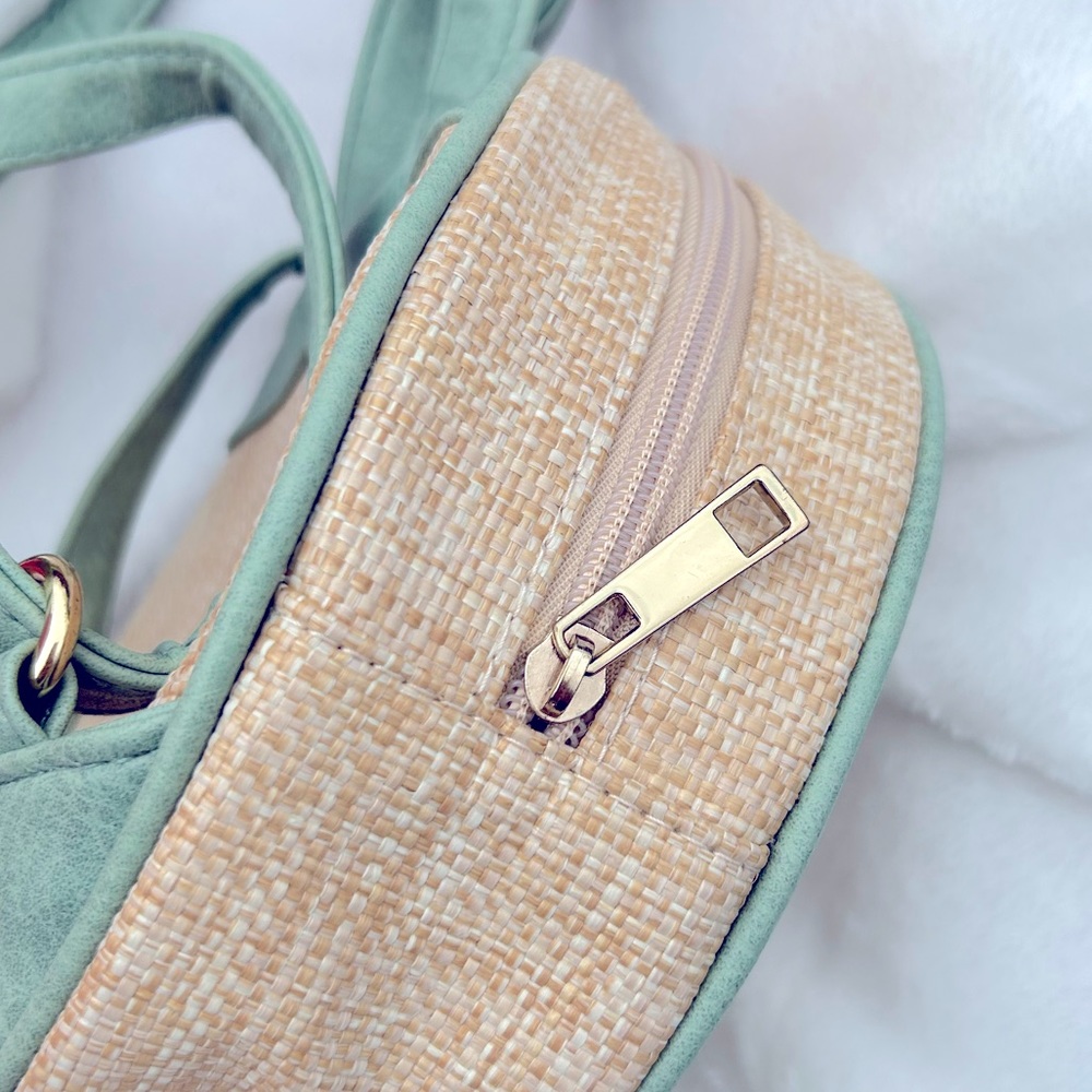 Adorable round palm tree smiley mini backpack, in jade & tan π΄π - Picture 3 of 7